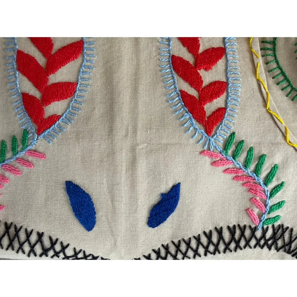 Vintage Embroidered Hostess Apron in Tan Western Fun Boho